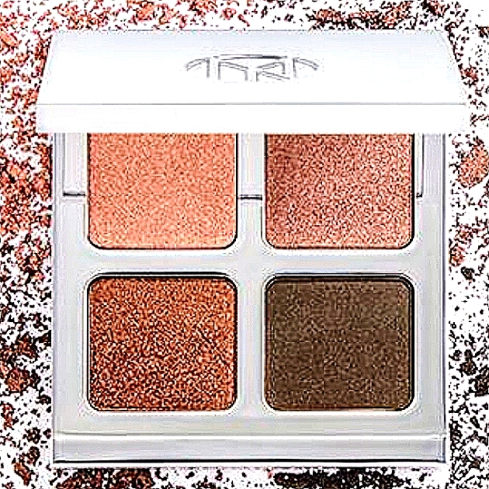 ⭐ IL Mikiage Incredible Eyeshadow Quad!